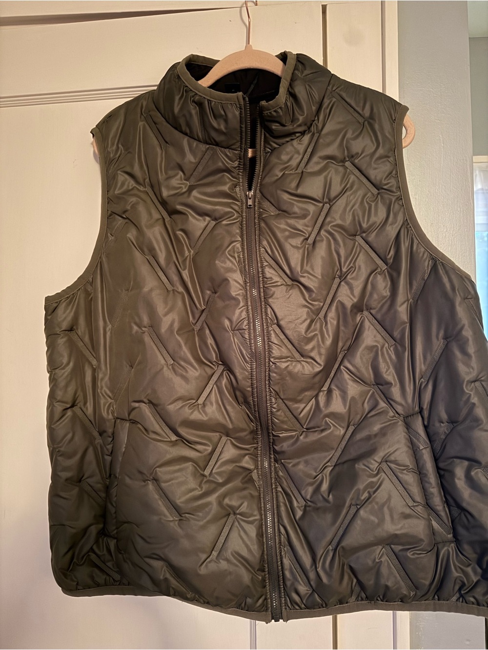 SHEIN Olive Quilted Sleeveless Puffer Vest